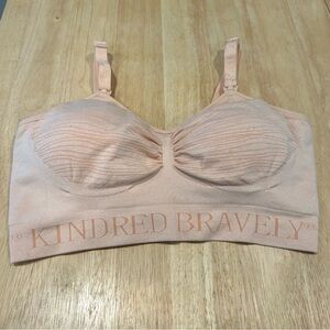 Sublime Hands-Free Pumping & Nursing Bra